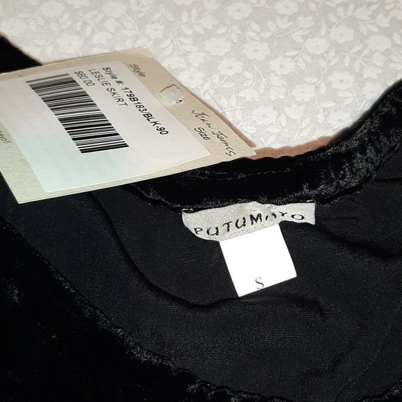 Putumayo velvet‎ skirt - Picture 3 of 3